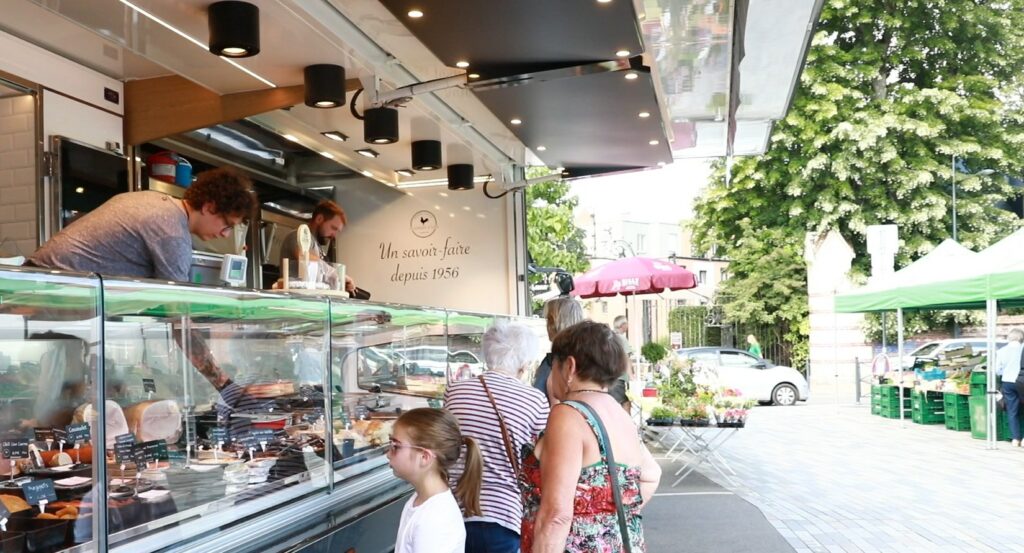 Le marché hebdomadaire à Mouvaux